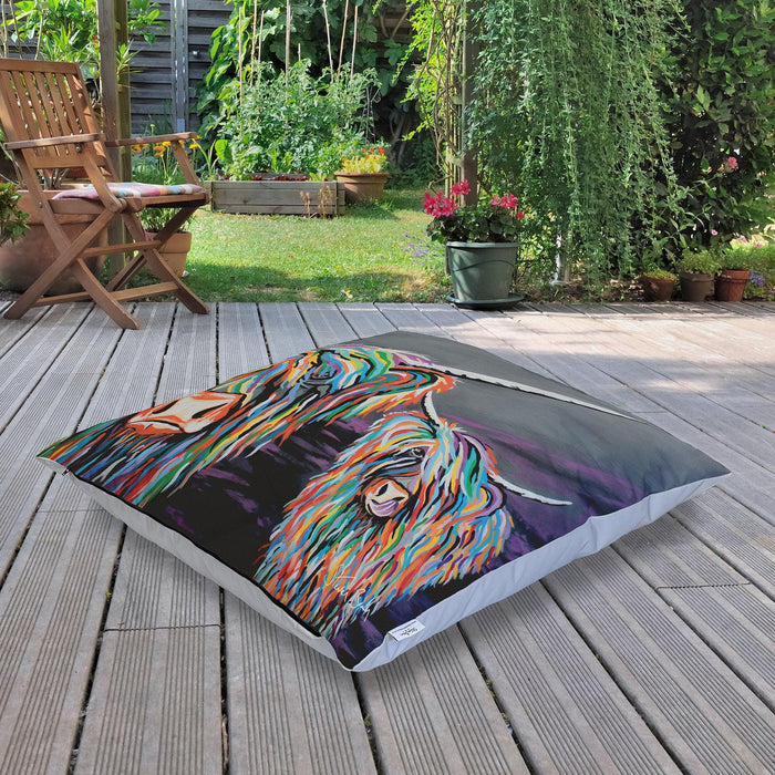 Rab & Isa McCoo - Outdoor Cushions